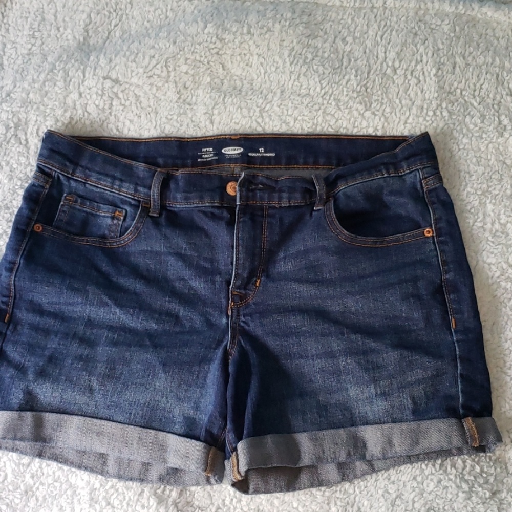 Old Navy shorts